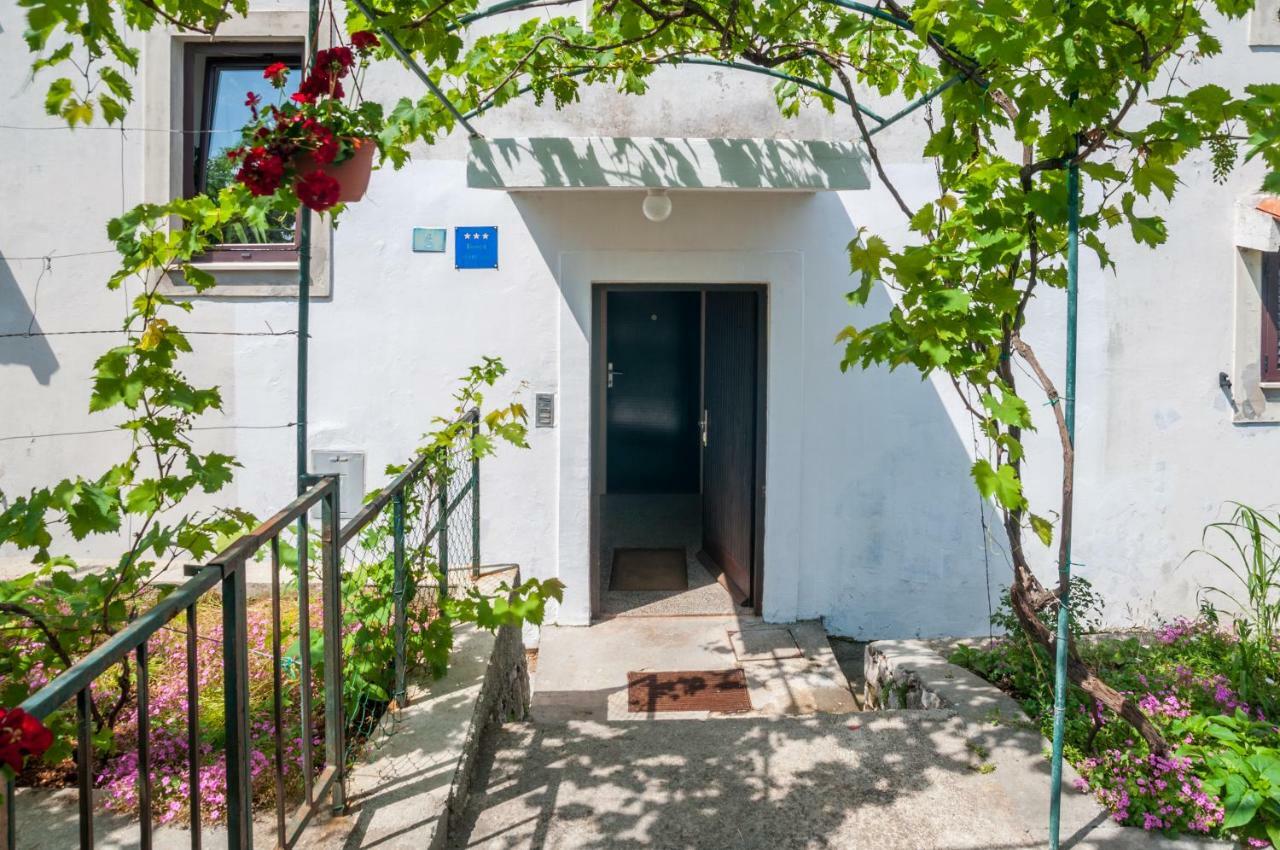 Apartman Sabljak Мали-Лошинь Экстерьер фото